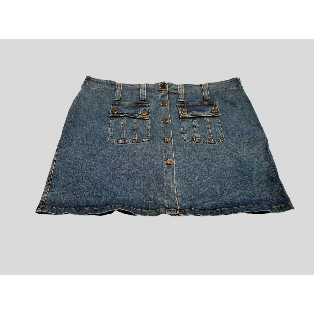 VTG Levi’s Denim Mini Cargo Skirt Size 22W Button Front Utility Y2K Pockets mini